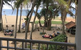 Dephani Beach Hotel